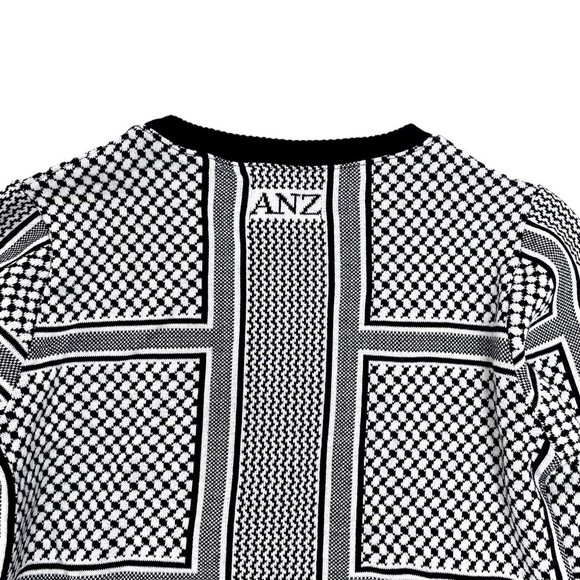 Anz Retoro Monochrome Crew Neck Sweater In Black with White Size S NWOT - Picture 5 of 11